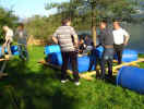 Flossbau Vereinsausflug, Firmenausflug, Geschäftsausflug, Betriebsausflug, Abteilungsausflug, Outdoor Abenteuer, Teambildung, Teamwork, Teamevents